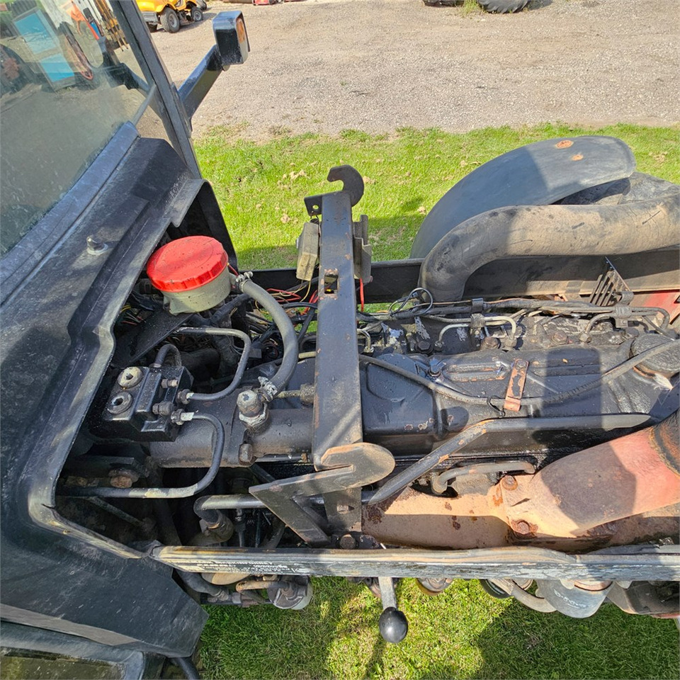 טרקטור חקלאי CASE IH 956T: תמונה 19
