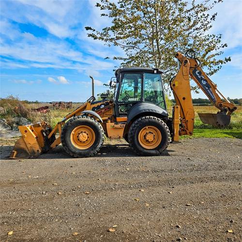 Case 695 ST - מחפרון: תמונה 2 Case 695 ST - מחפרון: תמונה 2