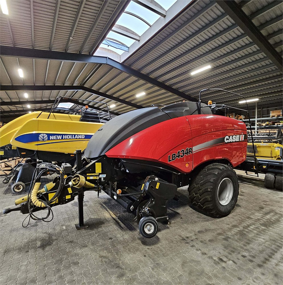 Case LB 434 R - ציוד חציר ומספוא: תמונה 5 Case LB 434 R - ציוד חציר ומספוא: תמונה 5