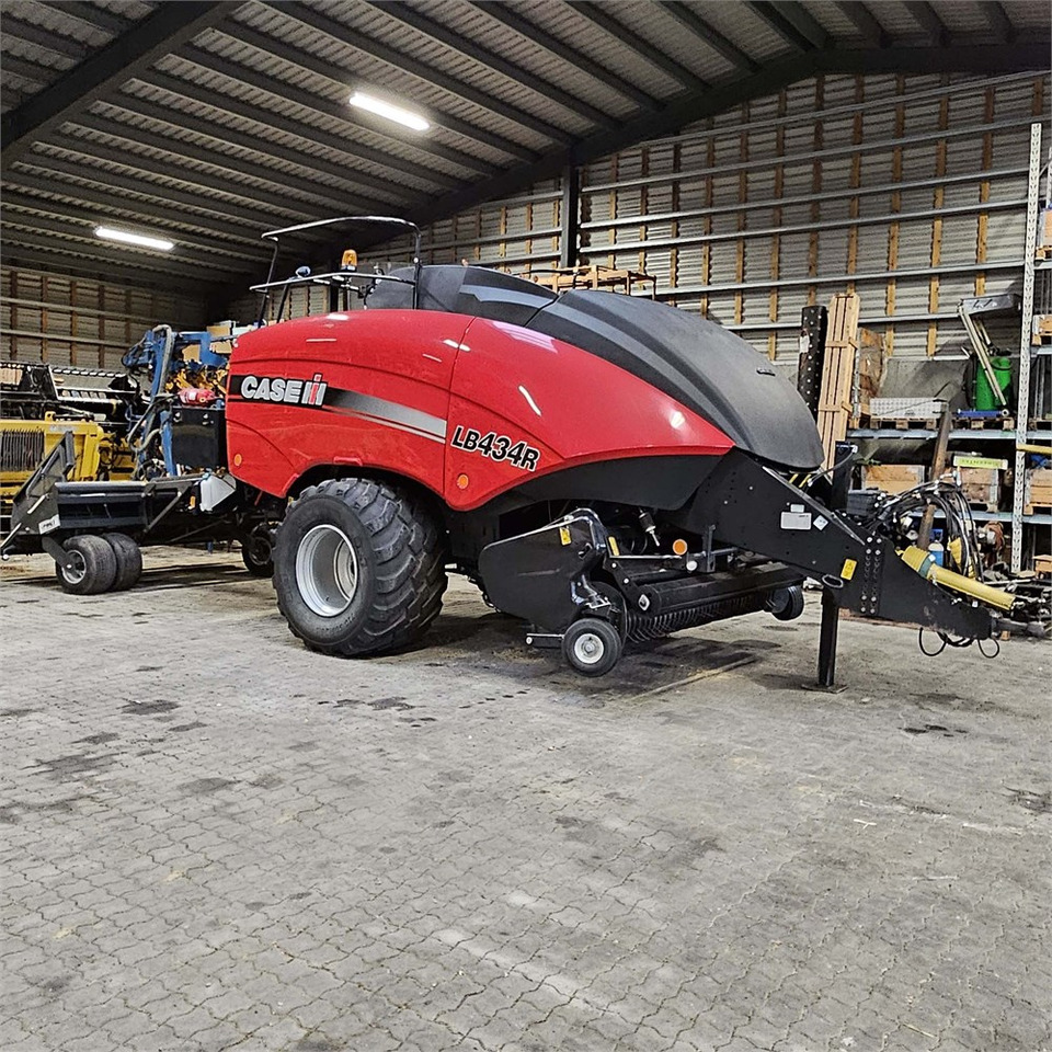 Case LB 434 R - ציוד חציר ומספוא: תמונה 1 Case LB 434 R - ציוד חציר ומספוא: תמונה 1