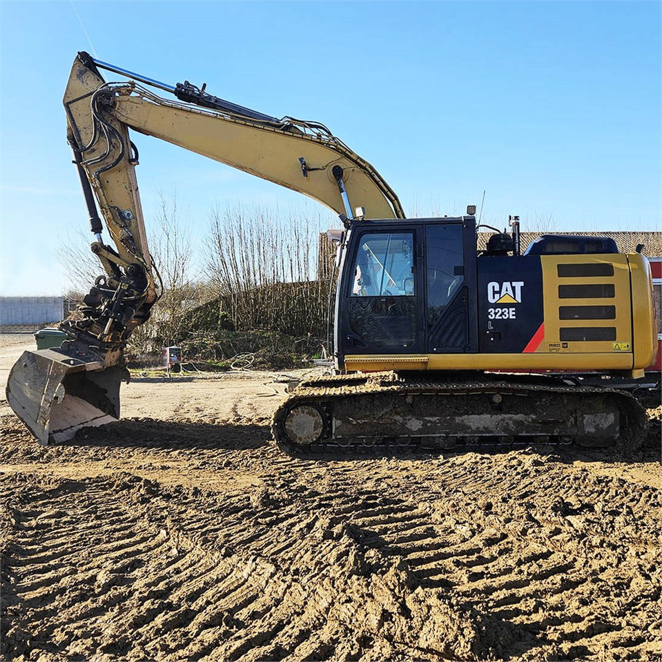 Caterpillar 323 EL - מחפר סורק: תמונה 1 Caterpillar 323 EL - מחפר סורק: תמונה 1