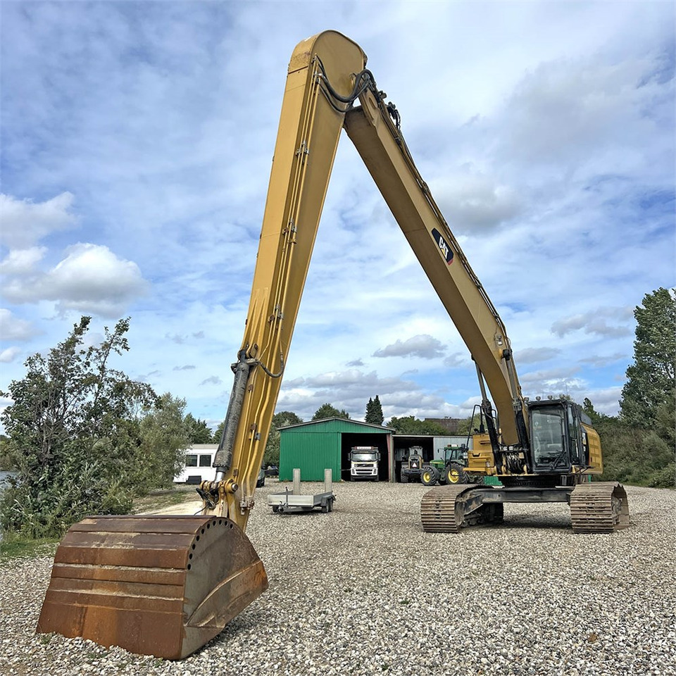 Caterpillar 352 F LRE - מכונות אחרות: תמונה 3 Caterpillar 352 F LRE - מכונות אחרות: תמונה 3