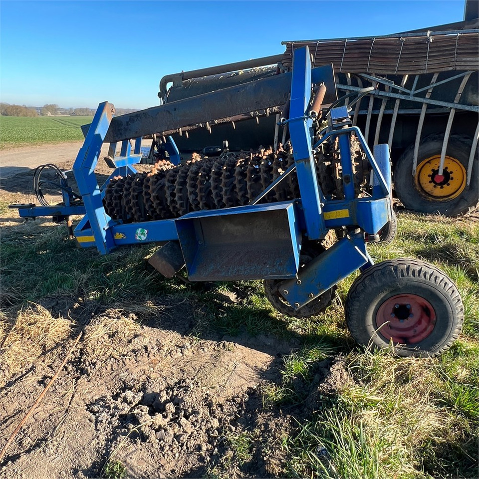 Dalbo Minimax 630 - רולר חקלאי: תמונה 2 Dalbo Minimax 630 - רולר חקלאי: תמונה 2