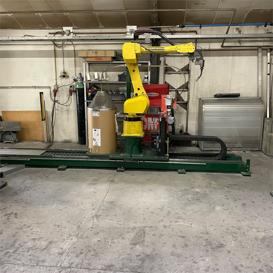 Fanuc Robot ARC Mate 120 iB - ציוד ריתוך: תמונה 1 Fanuc Robot ARC Mate 120 iB - ציוד ריתוך: תמונה 1