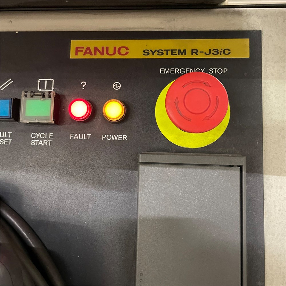 Fanuc Robot ARC Mate 120 iB - ציוד ריתוך: תמונה 4 Fanuc Robot ARC Mate 120 iB - ציוד ריתוך: תמונה 4