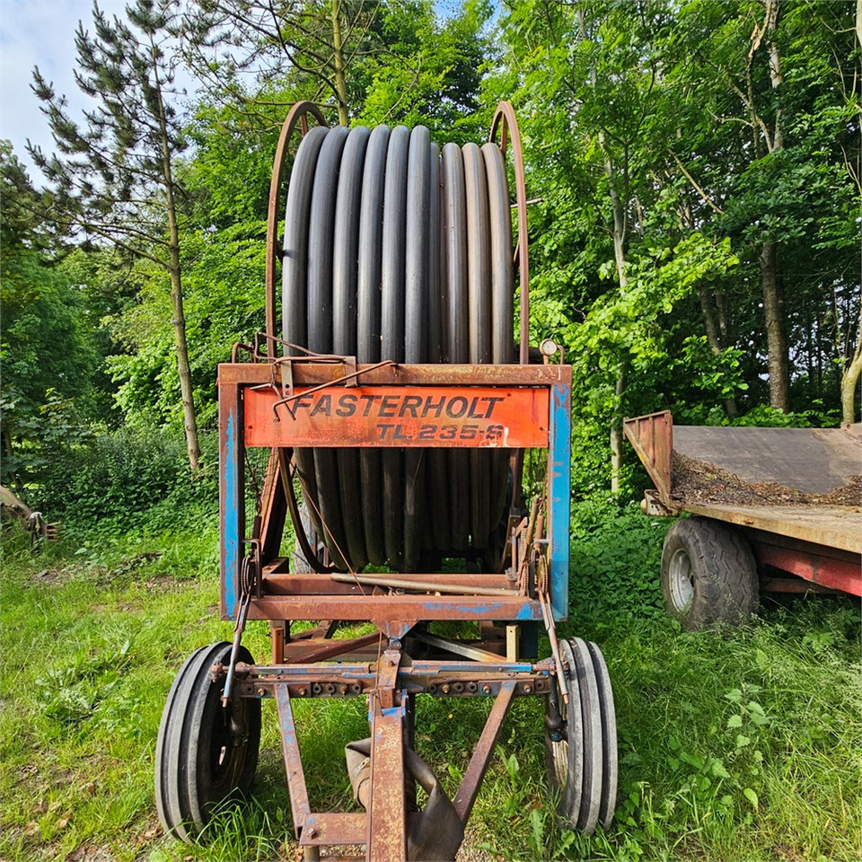 Fasterholt TL235S - מערכת השקיה: תמונה 3 Fasterholt TL235S - מערכת השקיה: תמונה 3