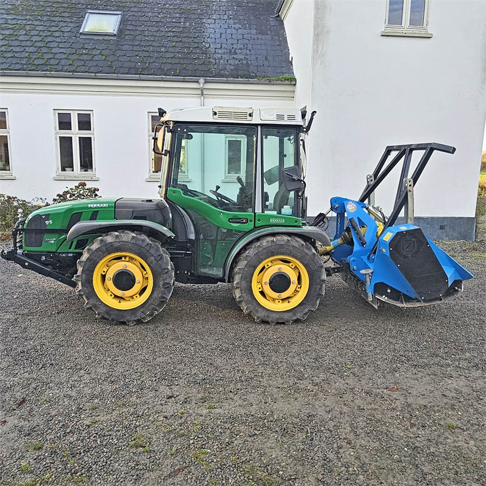 Ferrari Ferrari VEGA 95 Duelstearing - טרקטור חקלאי: תמונה 2 Ferrari Ferrari VEGA 95 Duelstearing - טרקטור חקלאי: תמונה 2