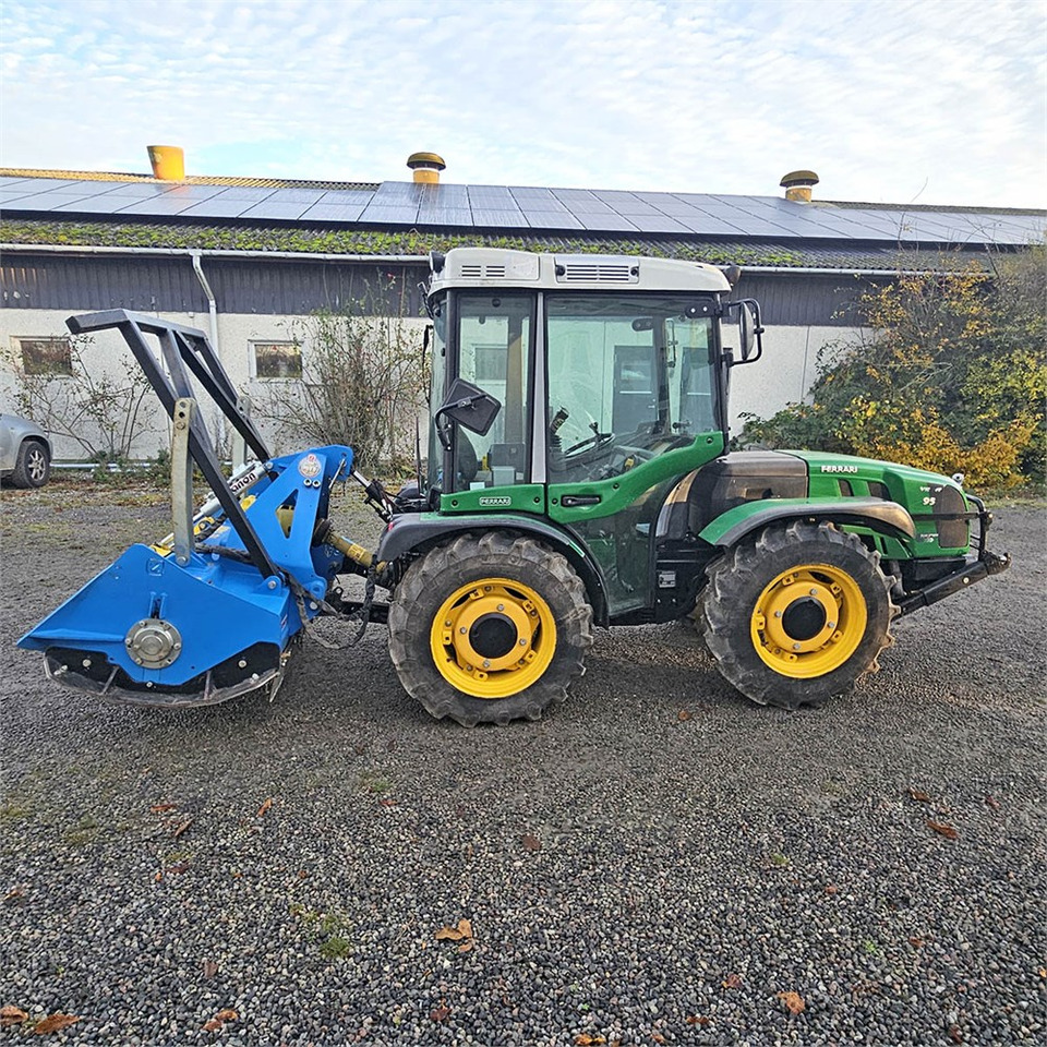 Ferrari Ferrari VEGA 95 Duelstearing - טרקטור חקלאי: תמונה 5 Ferrari Ferrari VEGA 95 Duelstearing - טרקטור חקלאי: תמונה 5