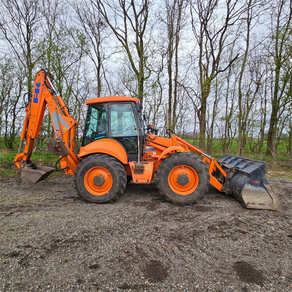 Fiat-Kobelco B200 4PS - מחפרון: תמונה 2 Fiat-Kobelco B200 4PS - מחפרון: תמונה 2