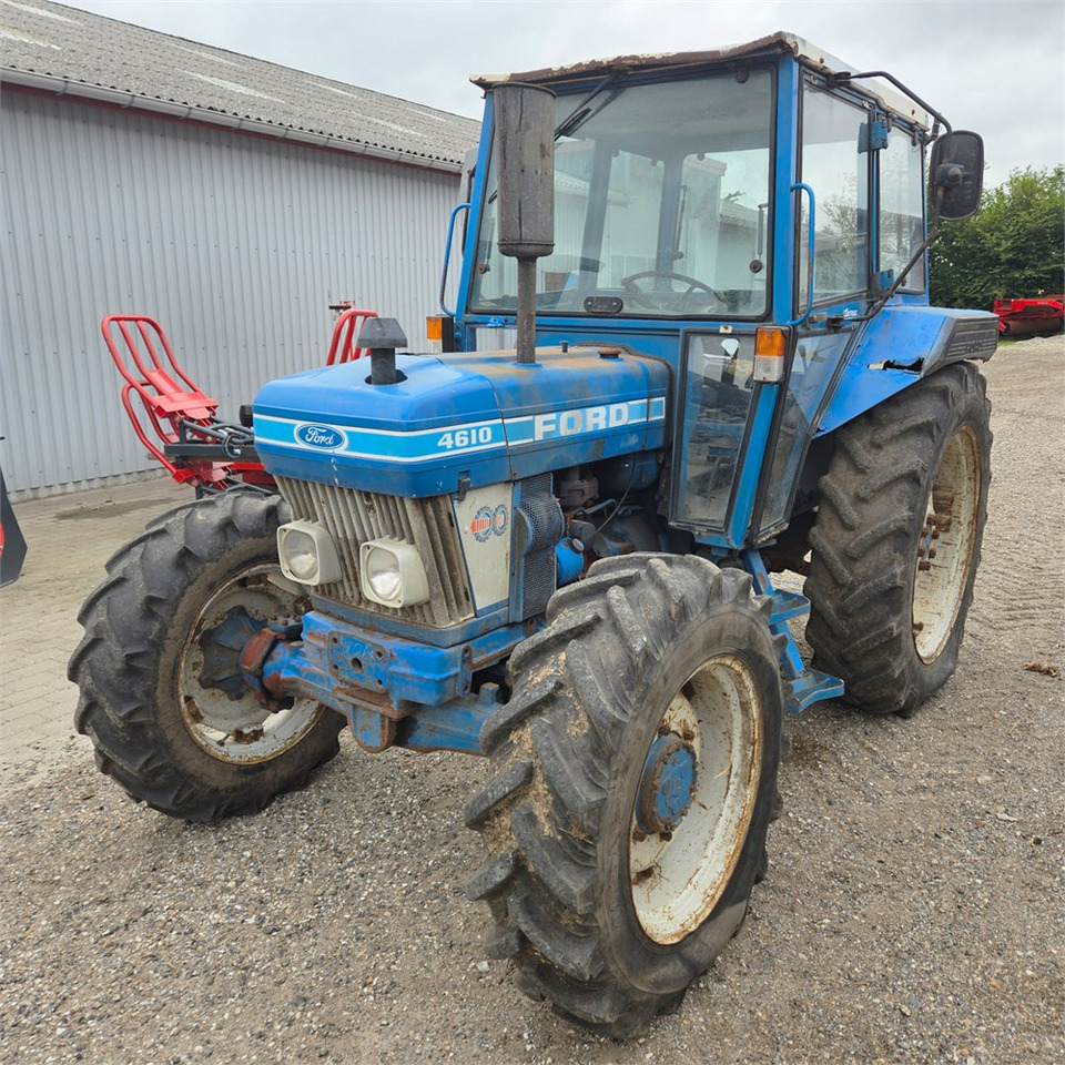 Ford 4610 - טרקטור חקלאי: תמונה 4 Ford 4610 - טרקטור חקלאי: תמונה 4