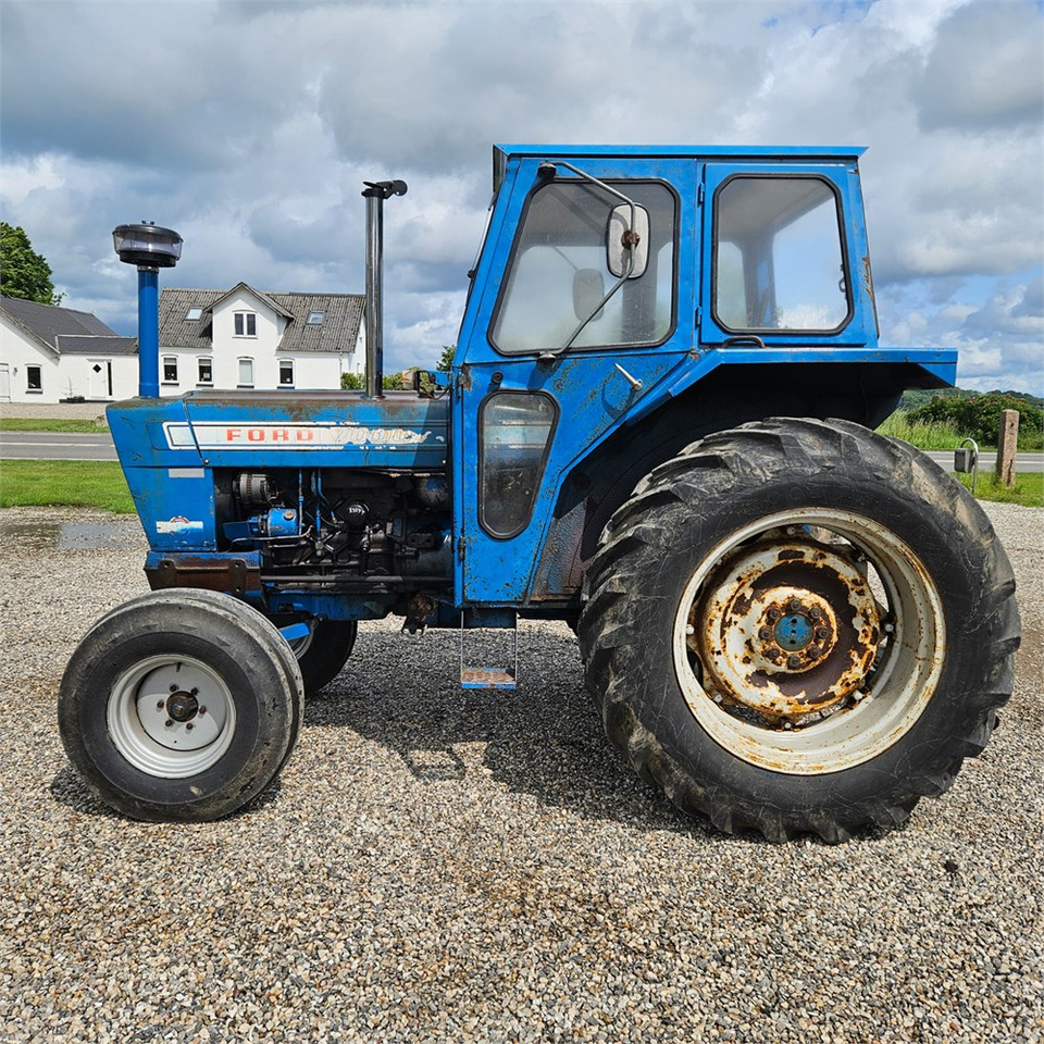 Ford 7000 - טרקטור חקלאי: תמונה 2 Ford 7000 - טרקטור חקלאי: תמונה 2