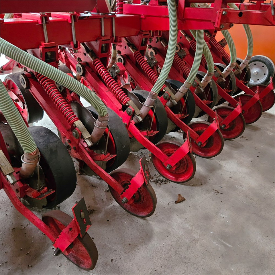 Gaspardo SS300DP - ציוד זריעה: תמונה 5 Gaspardo SS300DP - ציוד זריעה: תמונה 5