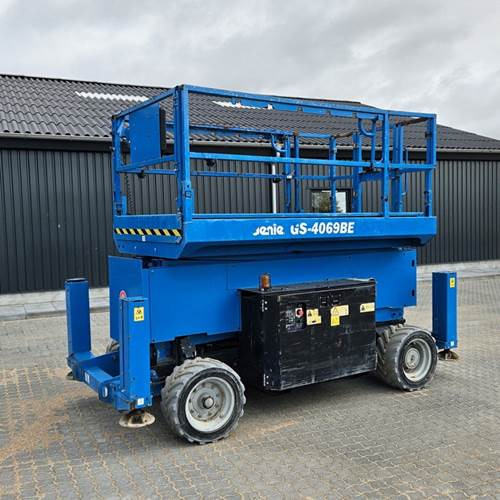 Genie GS-4069 BE - מעלית מספריים: תמונה 1 Genie GS-4069 BE - מעלית מספריים: תמונה 1