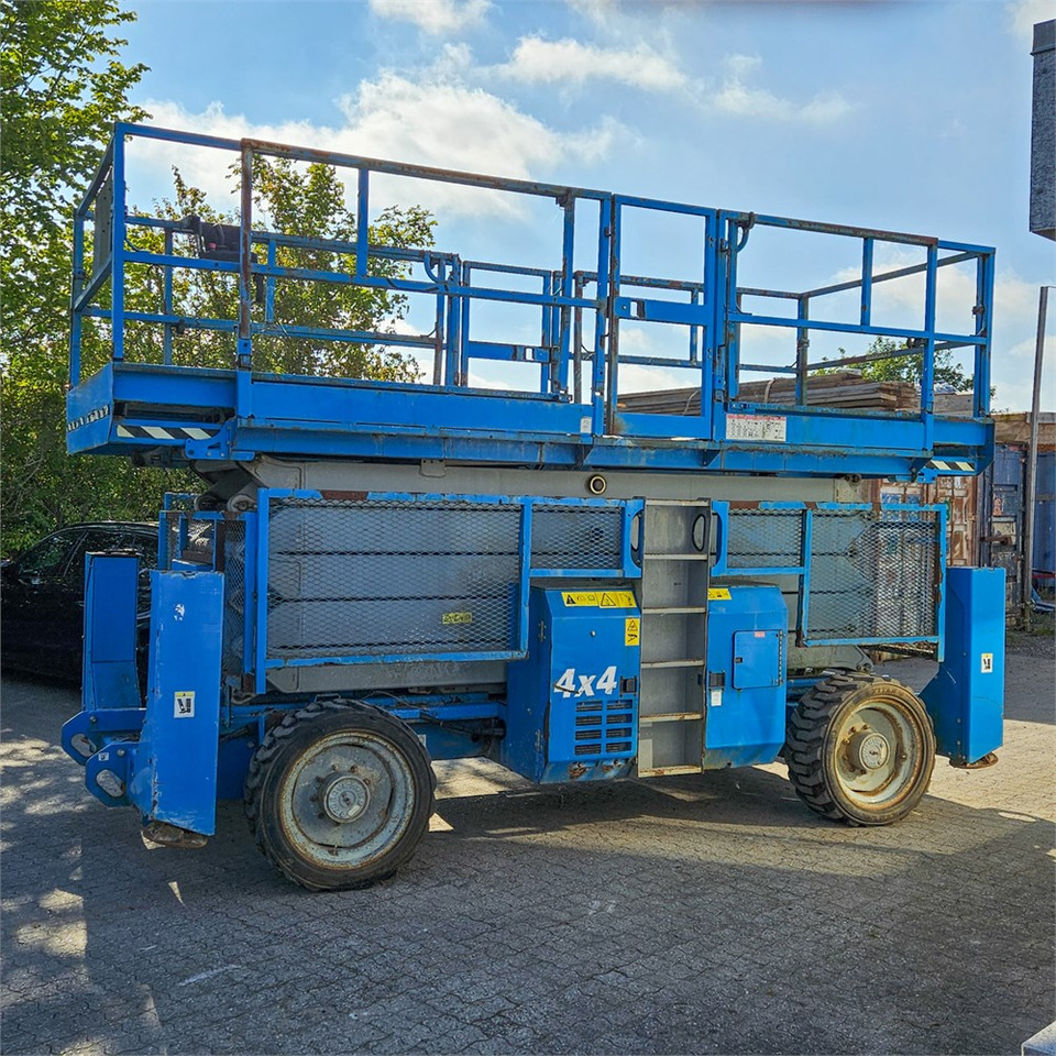 Genie GS-5390 - מעלית מספריים: תמונה 5 Genie GS-5390 - מעלית מספריים: תמונה 5