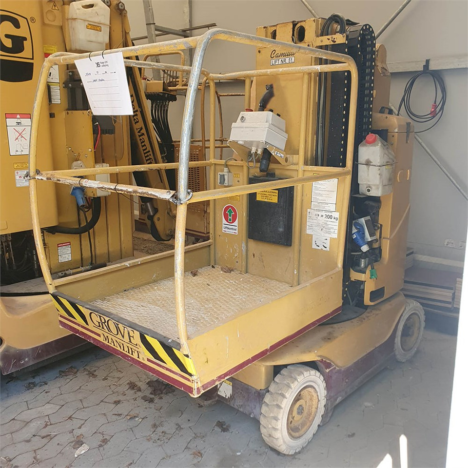Grove Toucan 800 - מעלית תורן אנכית: תמונה 1 Grove Toucan 800 - מעלית תורן אנכית: תמונה 1