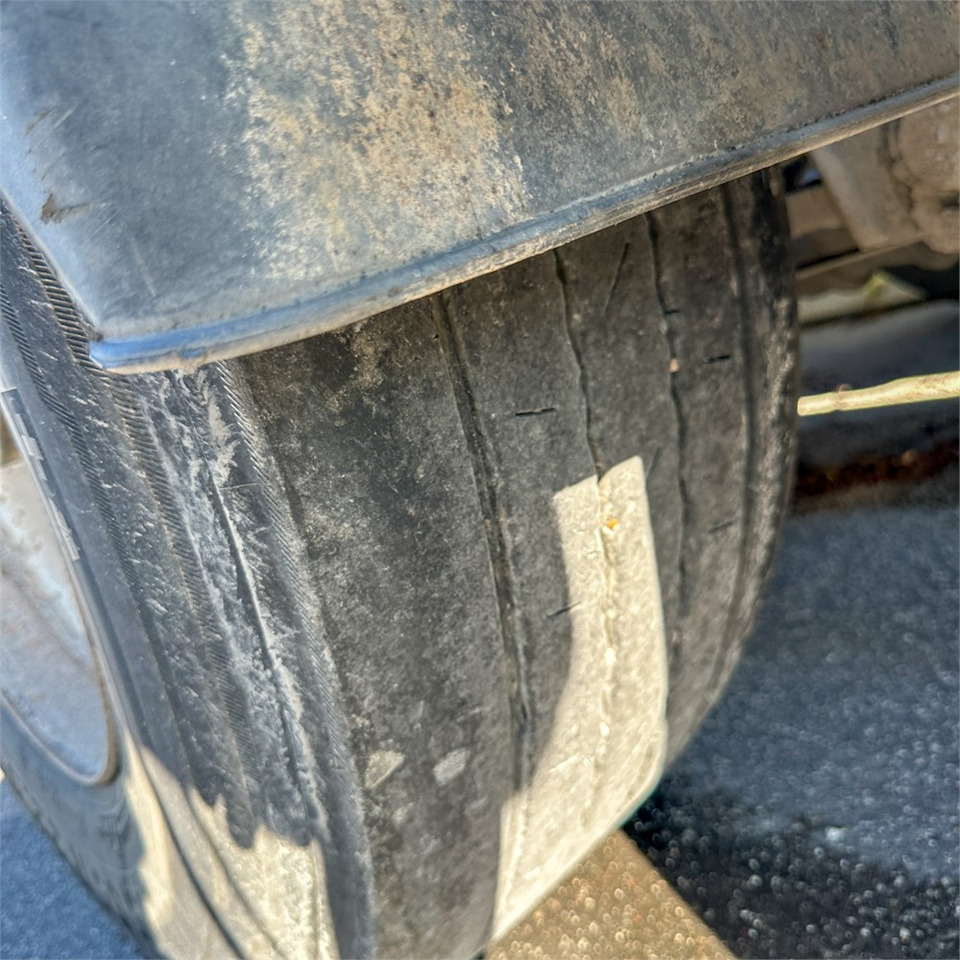 הַחכָּרָה HFR 40 fods container trailer. HFR 40 fods container trailer.: תמונה 31