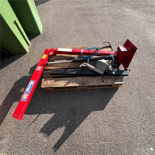 HMF Handy 52 TM - משאית צד נופל/ שטוחה: תמונה 3 HMF Handy 52 TM - משאית צד נופל/ שטוחה: תמונה 3