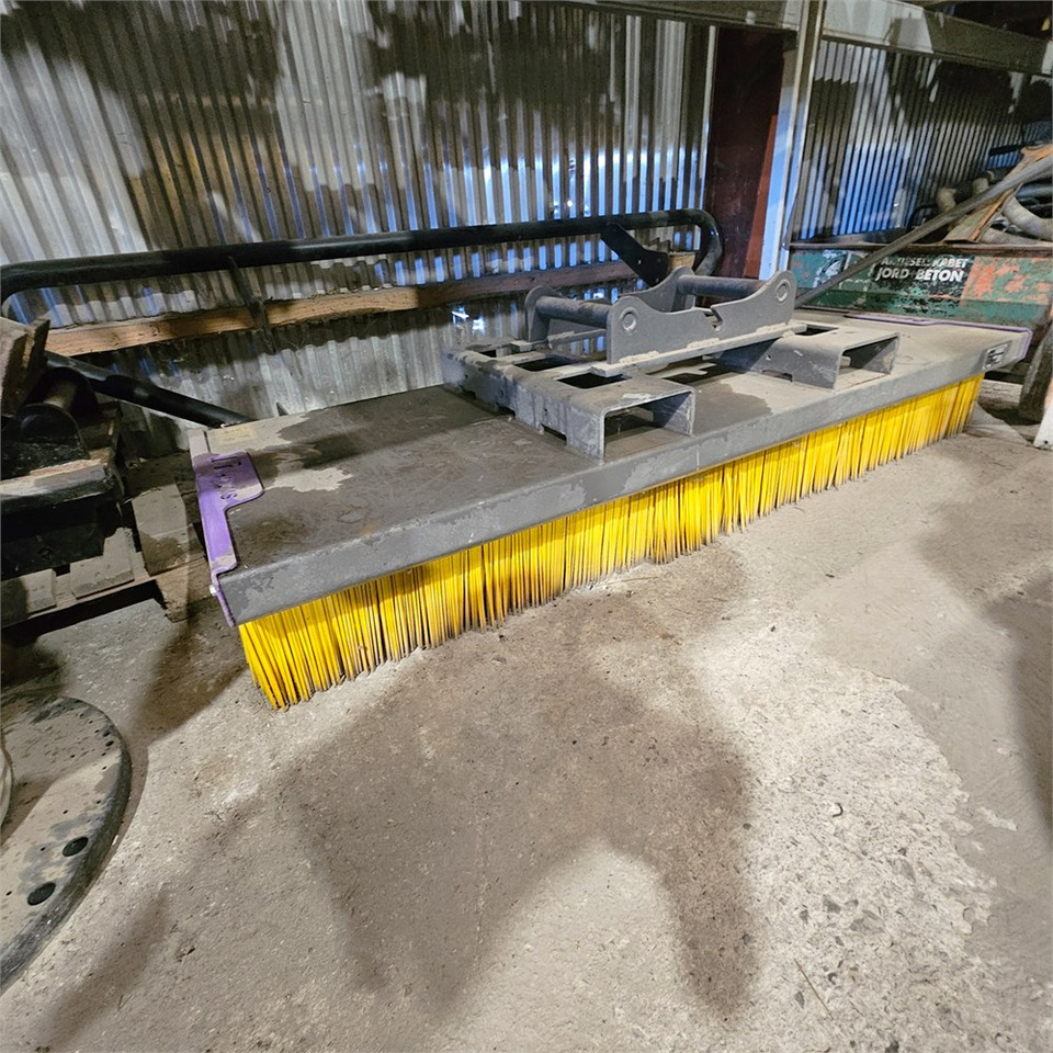 HOLMS HB - 2,0 - מטאטא: תמונה 2 HOLMS HB - 2,0 - מטאטא: תמונה 2