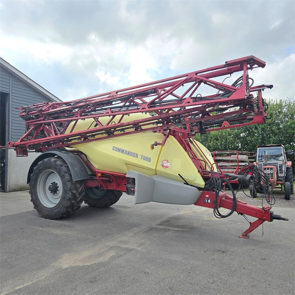 Hardi CM 11 - מרסס: תמונה 4 Hardi CM 11 - מרסס: תמונה 4