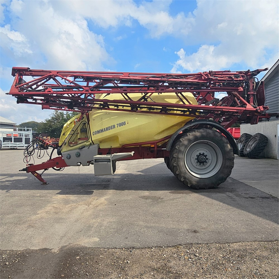 Hardi CM 11 - מרסס: תמונה 1 Hardi CM 11 - מרסס: תמונה 1