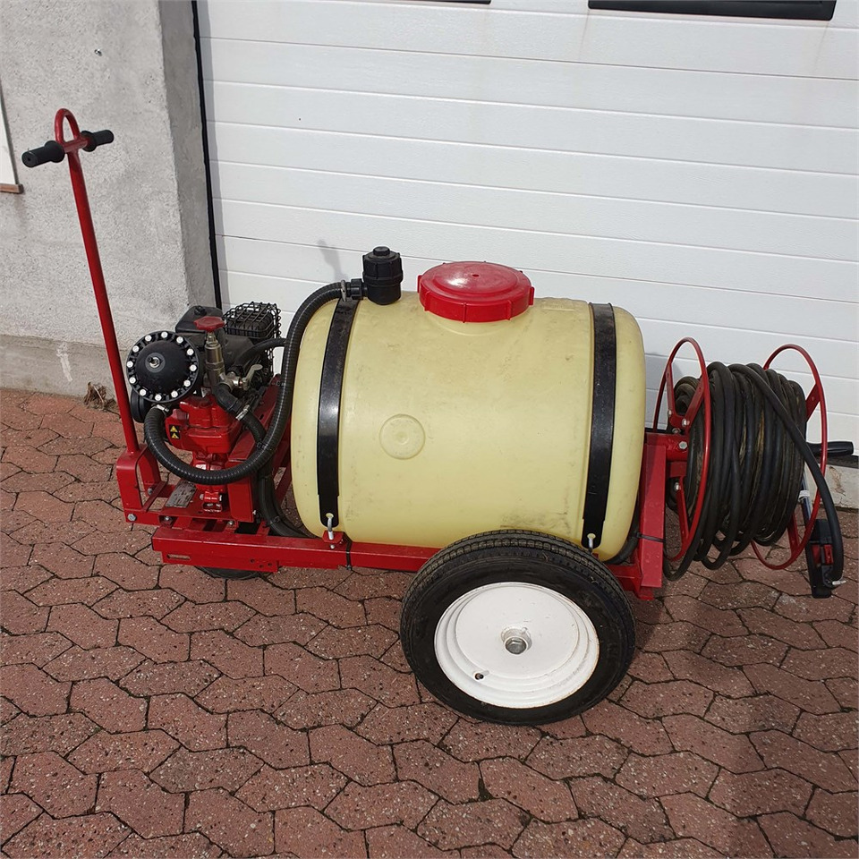 Hardi TR3-200 - מרסס: תמונה 3 Hardi TR3-200 - מרסס: תמונה 3