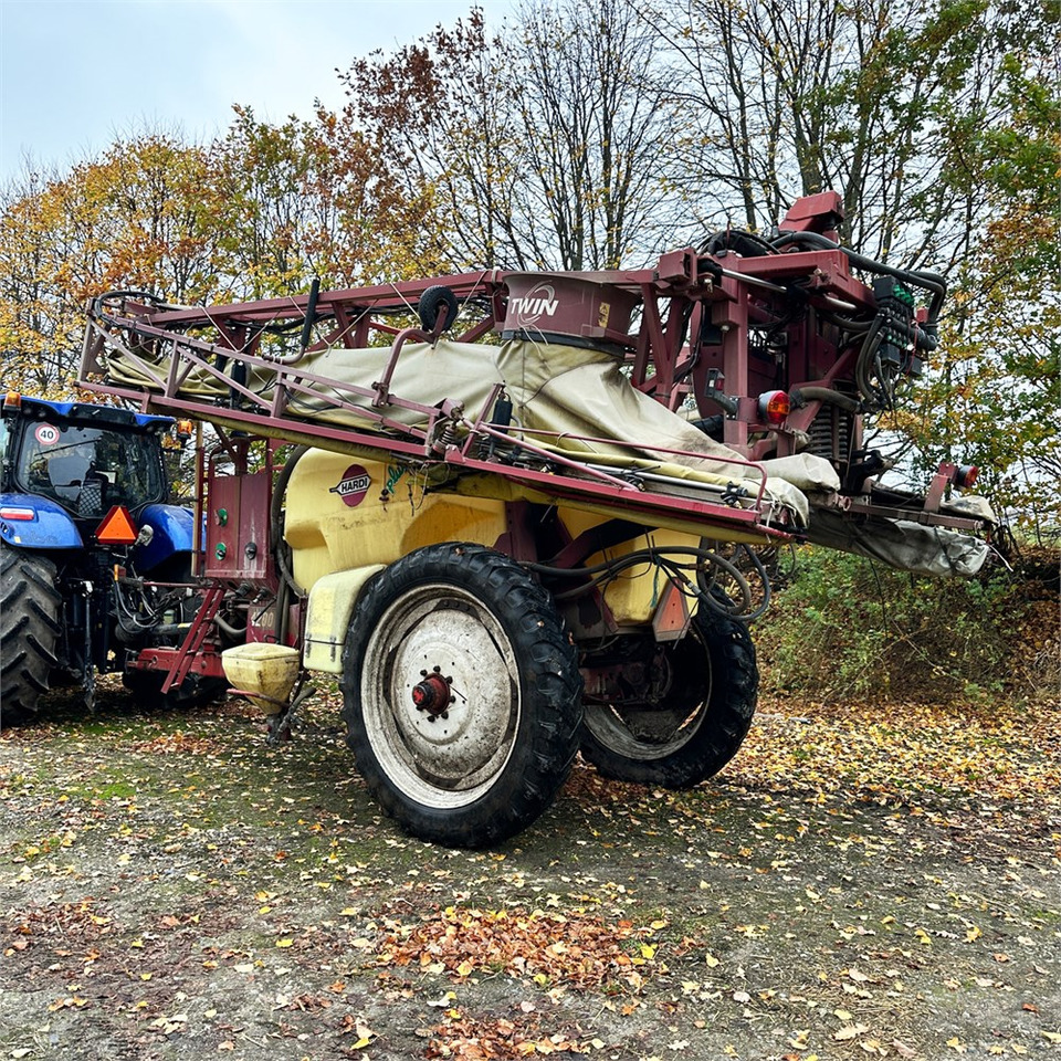 Hardi -Twin cm plus 32 - מרסס: תמונה 4 Hardi -Twin cm plus 32 - מרסס: תמונה 4
