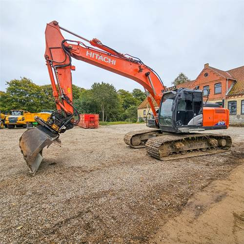 Hitachi ZX210 LC-6 - מחפר סורק: תמונה 3 Hitachi ZX210 LC-6 - מחפר סורק: תמונה 3