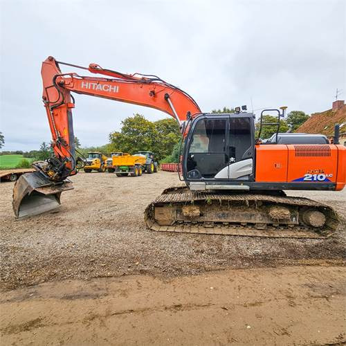 Hitachi ZX210 LC-6 - מחפר סורק: תמונה 1 Hitachi ZX210 LC-6 - מחפר סורק: תמונה 1