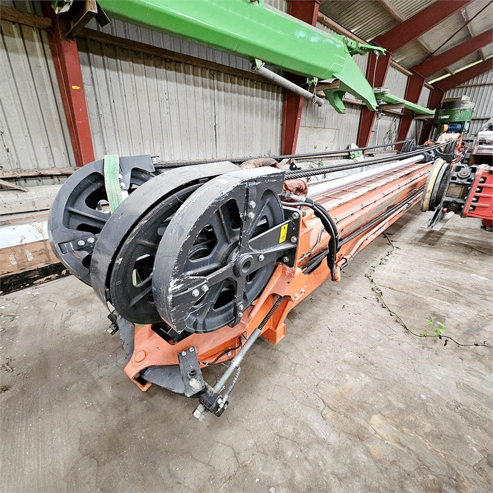 Hitachi ZX350 LC-6 CTA - מחפר סורק: תמונה 5 Hitachi ZX350 LC-6 CTA - מחפר סורק: תמונה 5