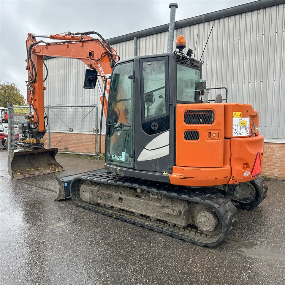 Hitachi ZX85 USB-6 - מיני מחפר: תמונה 2 Hitachi ZX85 USB-6 - מיני מחפר: תמונה 2