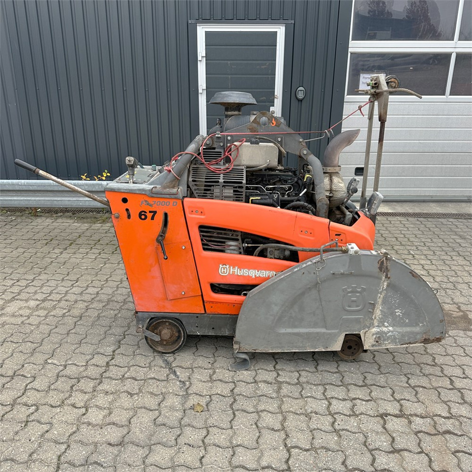 Husqvarna FS7000 D - ציוד בטון: תמונה 2 Husqvarna FS7000 D - ציוד בטון: תמונה 2