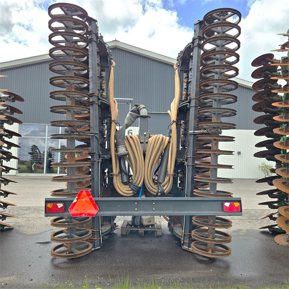 Intertech 7,5m - ציוד דישון: תמונה 4 Intertech 7,5m - ציוד דישון: תמונה 4