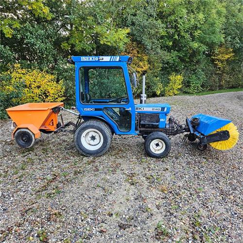 Iseki 2140 - טרקטור עירוני: תמונה 3 Iseki 2140 - טרקטור עירוני: תמונה 3