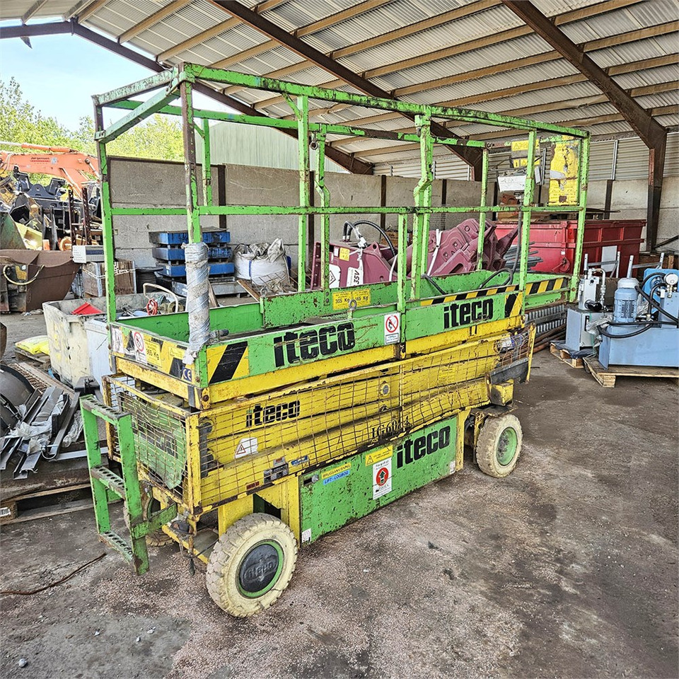 Iteco LG6084 - מעלית מספריים: תמונה 3 Iteco LG6084 - מעלית מספריים: תמונה 3