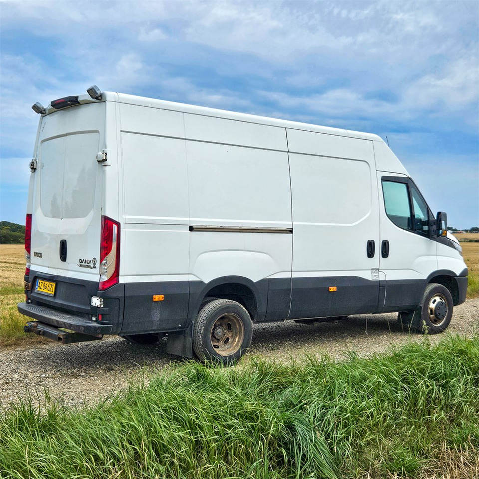 Iveco DAILY - כלי רכב מסחרי עם לוח: תמונה 4 Iveco DAILY - כלי רכב מסחרי עם לוח: תמונה 4