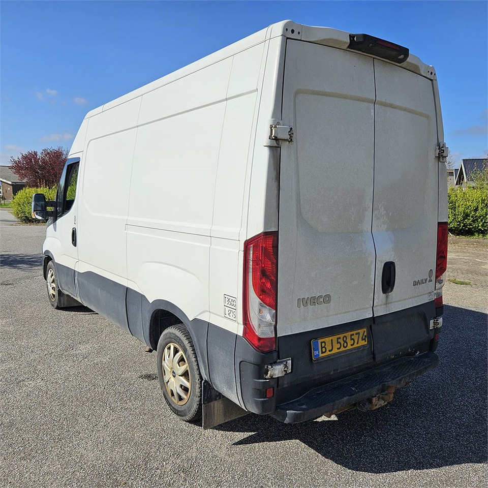 Iveco Daily 35s17 3,0D - כלי רכב מסחרי עם לוח: תמונה 5 Iveco Daily 35s17 3,0D - כלי רכב מסחרי עם לוח: תמונה 5