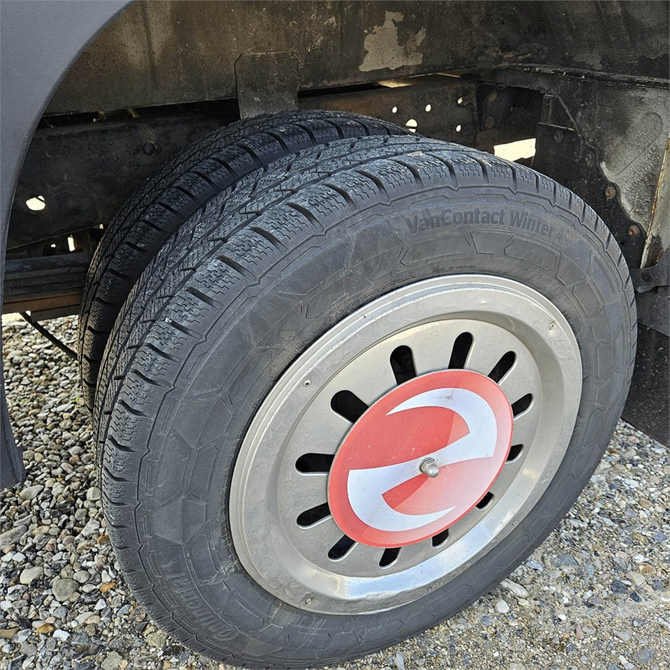 כלי רכב מסחרי עם לוח Iveco Daily 50-170: תמונה 46