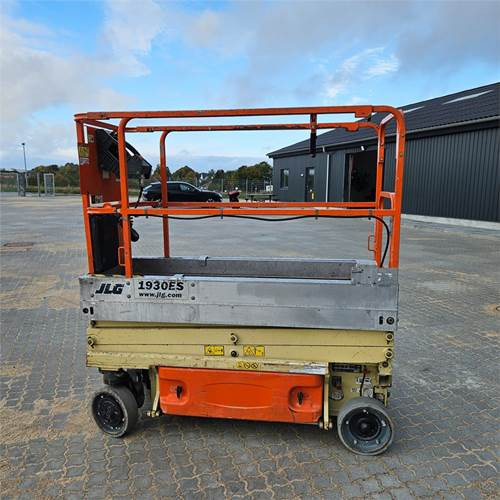 JLG 1930 ES - מעלית מספריים: תמונה 3 JLG 1930 ES - מעלית מספריים: תמונה 3