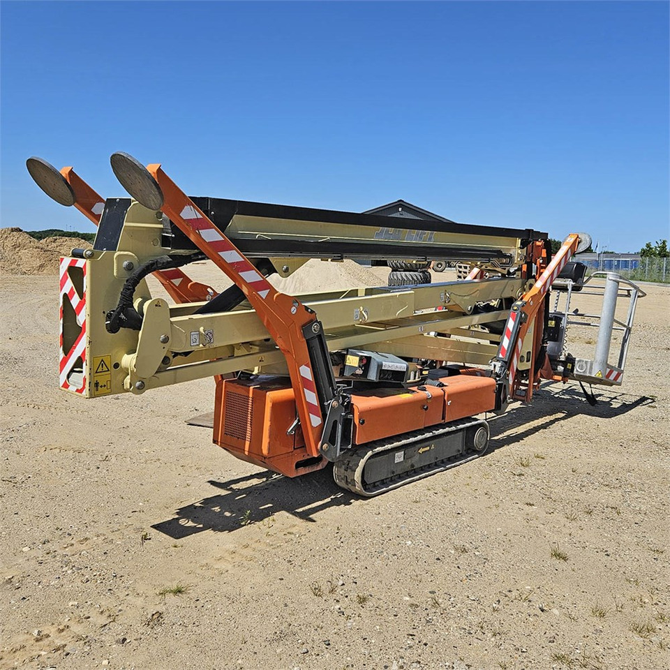 JLG X 23 J - במת הרמה ספיידר: תמונה 1 JLG X 23 J - במת הרמה ספיידר: תמונה 1