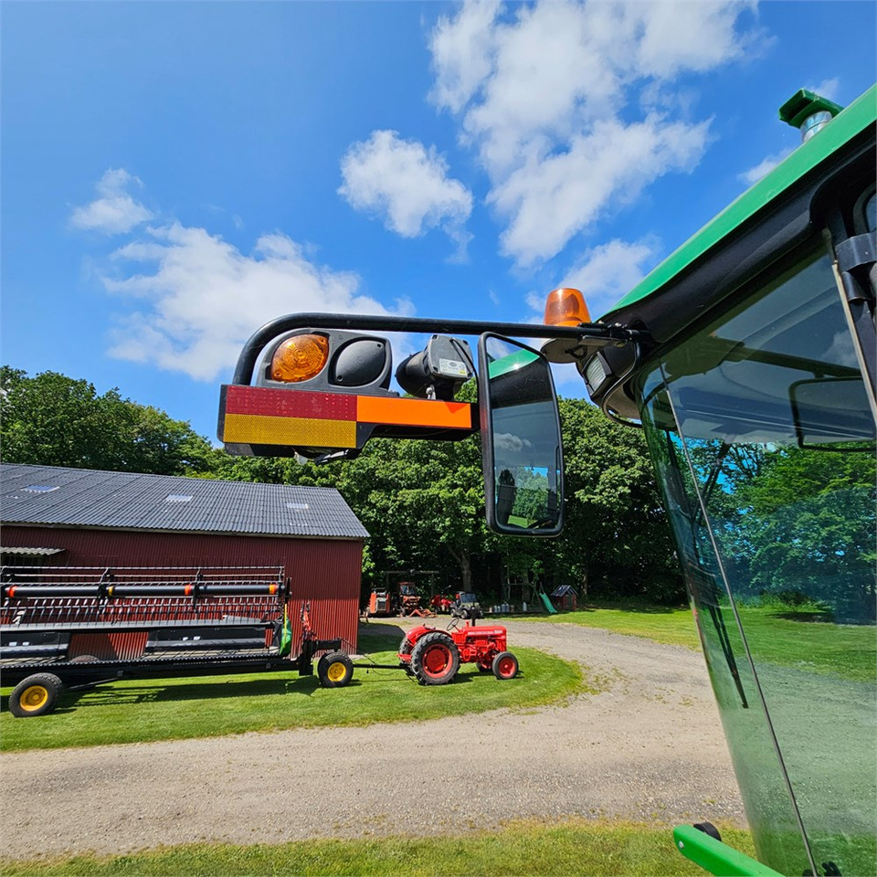 מקצרה John Deere W150: תמונה 26