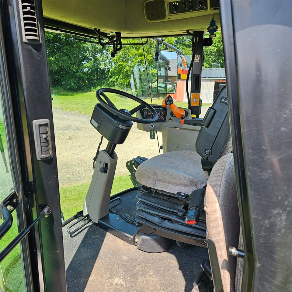 מקצרה John Deere W150: תמונה 8
