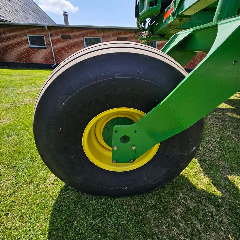מקצרה John Deere W150: תמונה 35