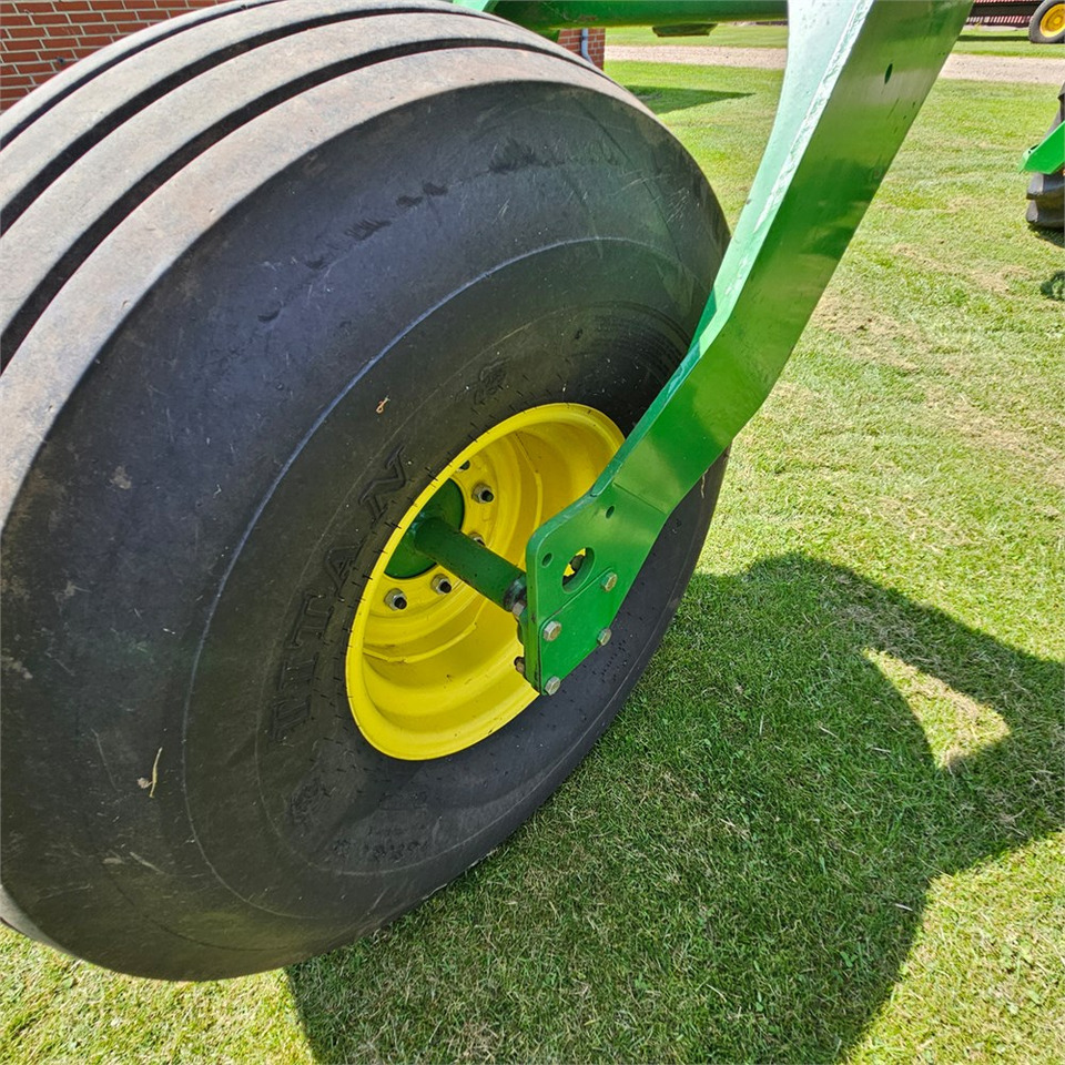 מקצרה John Deere W150: תמונה 33