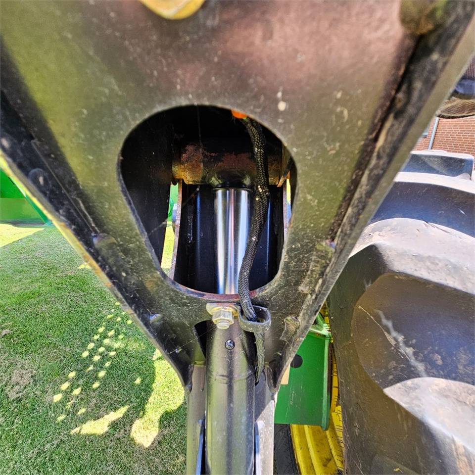 מקצרה John Deere W150: תמונה 28