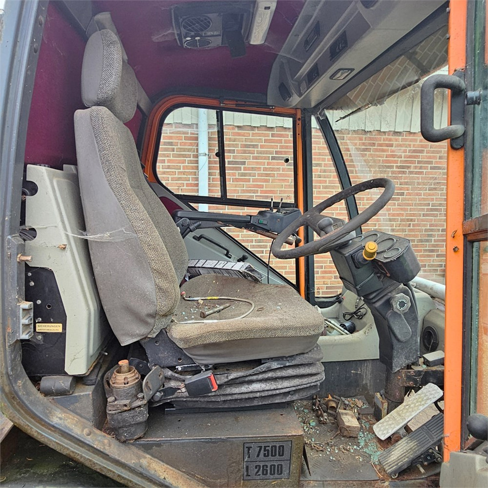מטאטא כבישים Johnston Sweepers 5000: תמונה 9