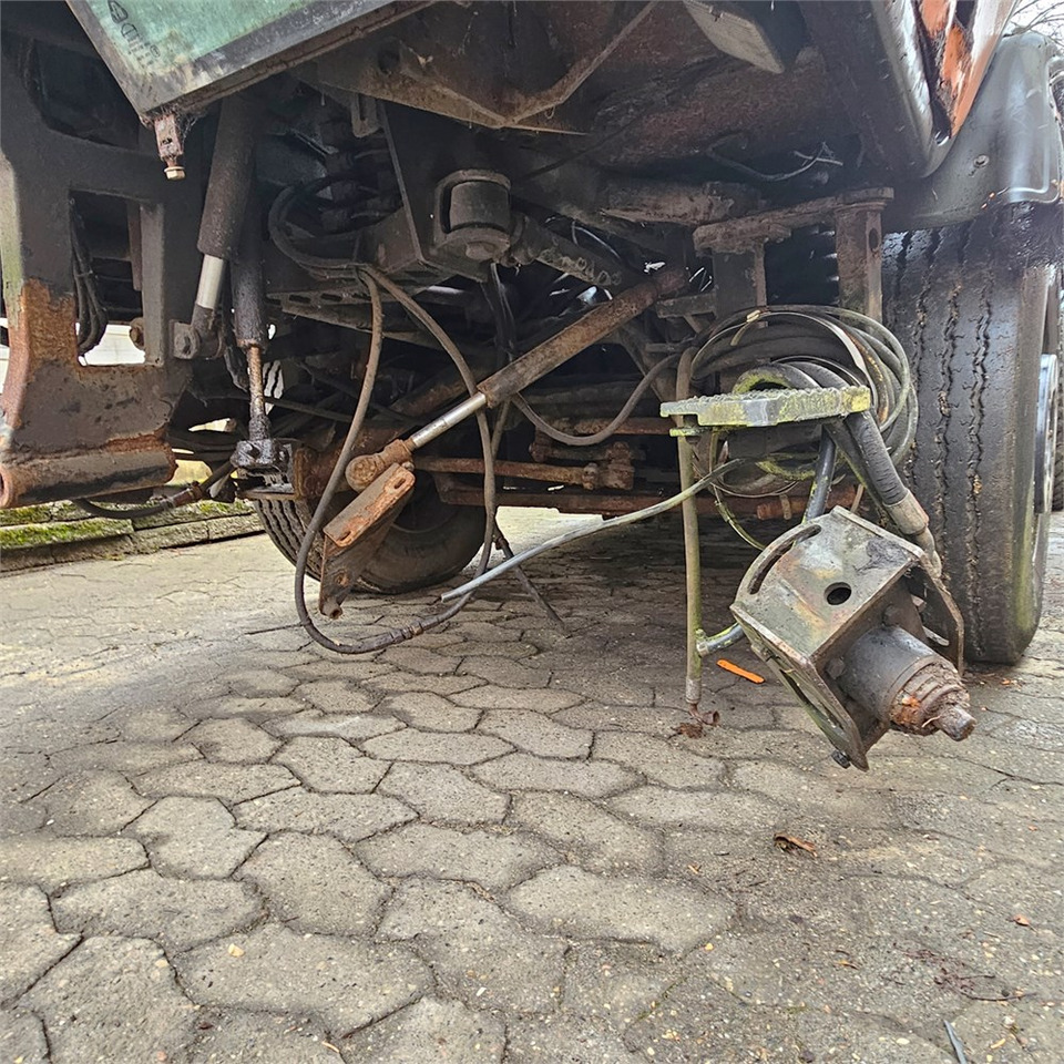 מטאטא כבישים Johnston Sweepers 5000: תמונה 27