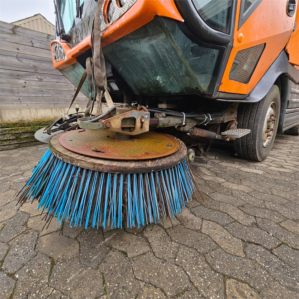 מטאטא כבישים Johnston Sweepers CX400: תמונה 21