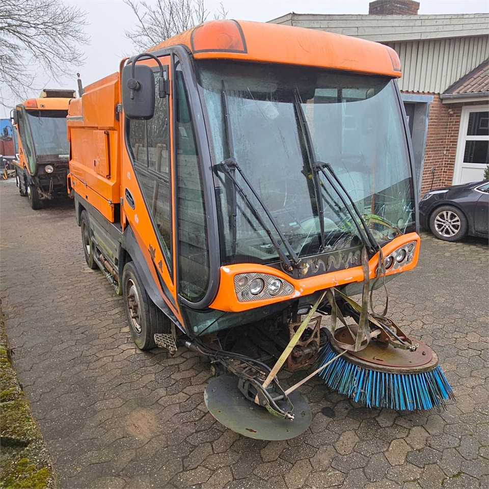 מטאטא כבישים Johnston Sweepers CX400: תמונה 8