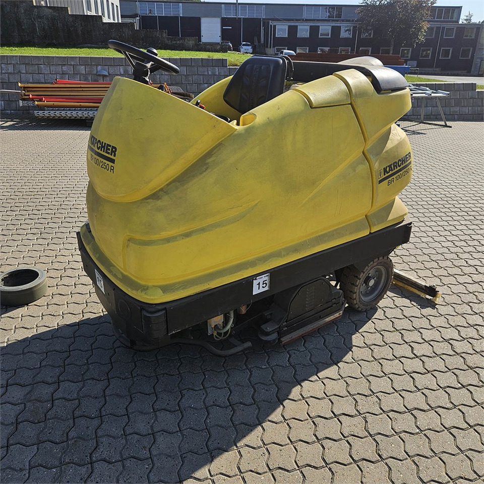 Kärcher BR 100/250 R BP PAC - מכונת ניקוי: תמונה 2 Kärcher BR 100/250 R BP PAC - מכונת ניקוי: תמונה 2
