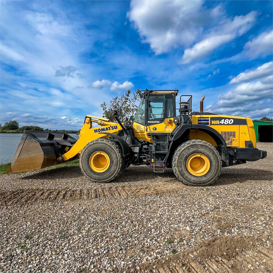 Komatsu WA480-8 - מעמיס גלגלים: תמונה 3 Komatsu WA480-8 - מעמיס גלגלים: תמונה 3